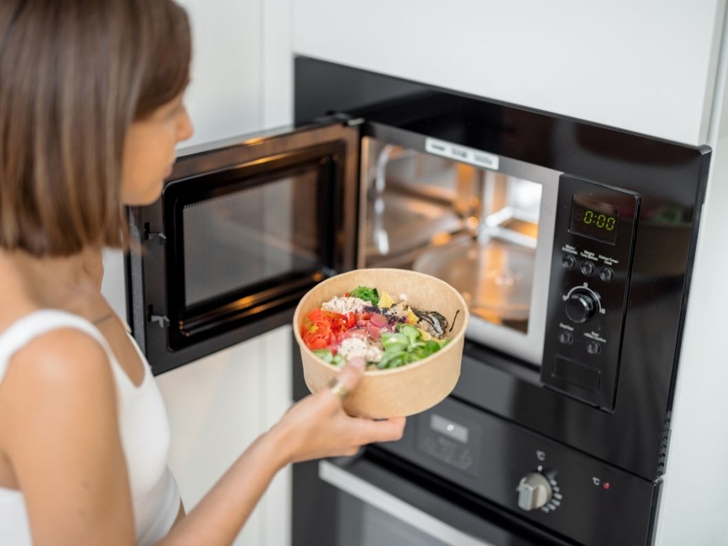 Key Features of Microwaving